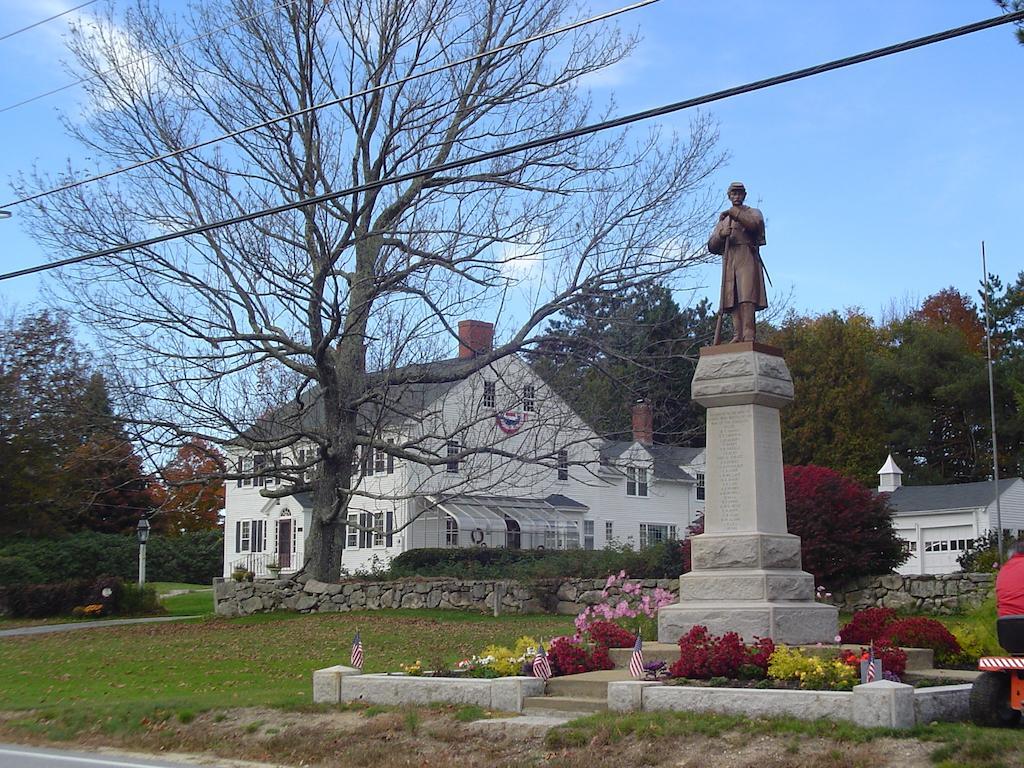 Stephen Clay Homestead Bed And Breakfast Candia Exterior photo